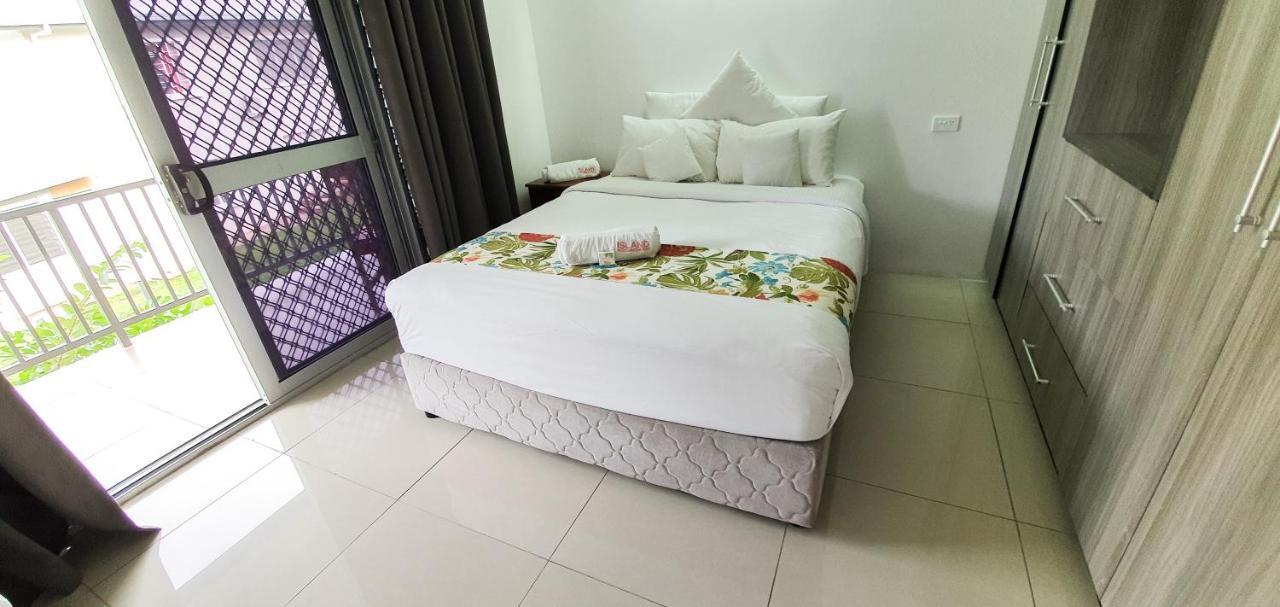 Island Accommodation 66 Extension Сува Экстерьер фото