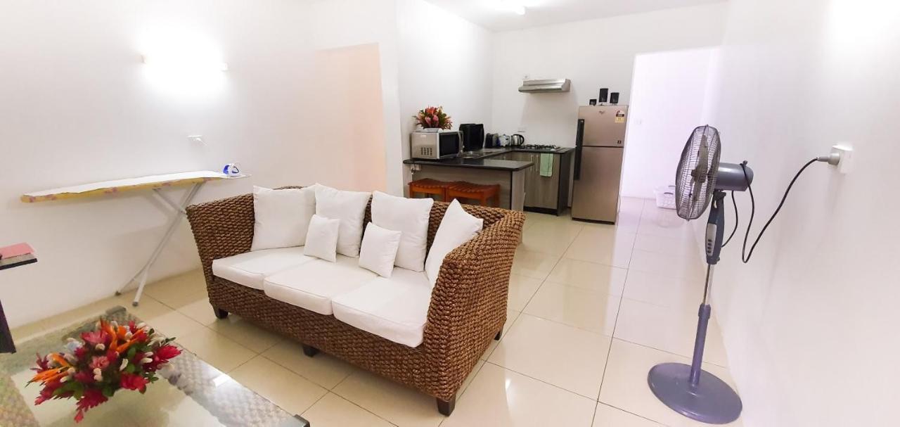 Island Accommodation 66 Extension Сува Экстерьер фото